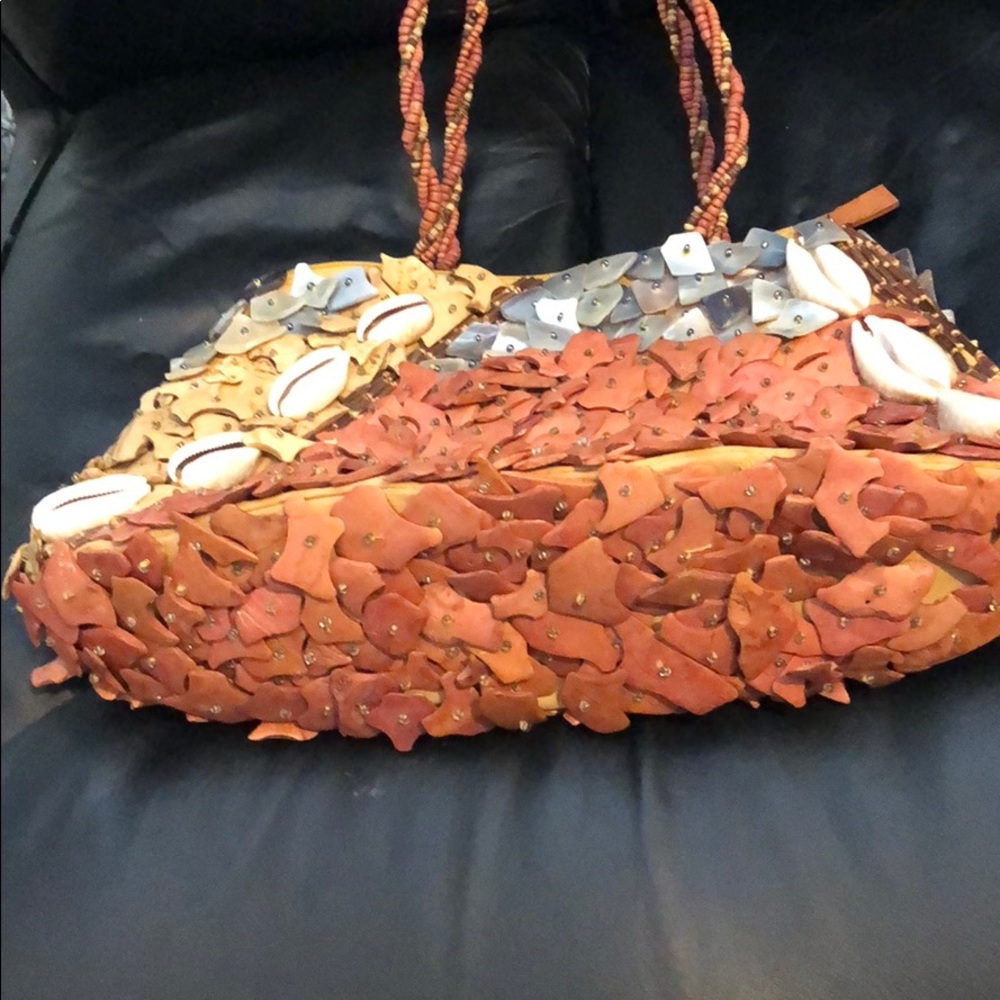 Unique And Beautiful Bag! Use Shells To Create A … - image 5